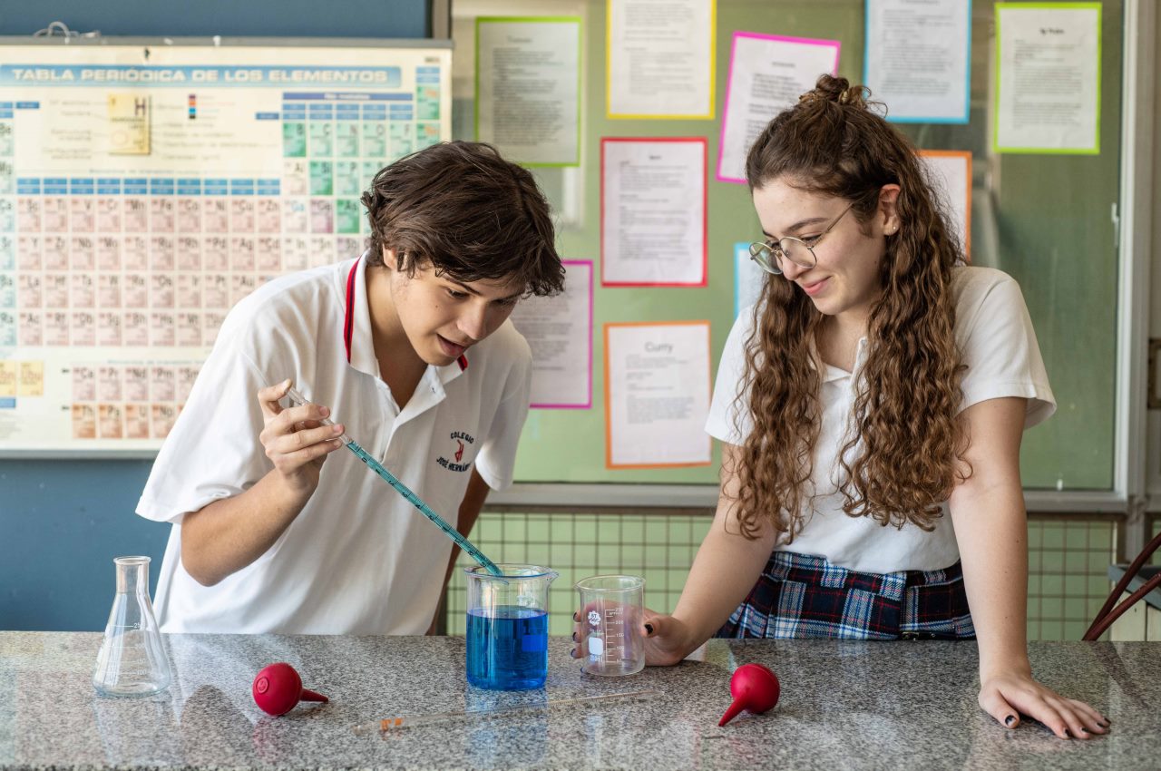 Secundaria Superior - Colegio José Hernández